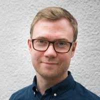 Sandra Deans's Instagram, Twitter & Facebook