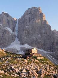 Pin By Luis On Montagne Italy Vacation Cool Places To Visit Visit Italy