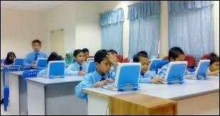 Kemajuan ict ini telah mendatangkan banyak manfaat kepada individu, masyarakat dan negara. Cik Apple Kelebihan Penggunaan Ict Dalam Pengajaran Dan Pembelajaran