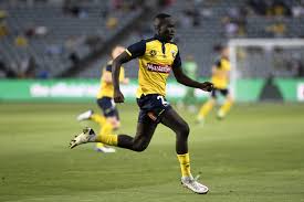 Silas wamangituka vom vfb stuttgart heißt in wirklichkeit silas katompa mvumpa. Neu Im Brustring Alou Kuol Rund Um Den Brustring