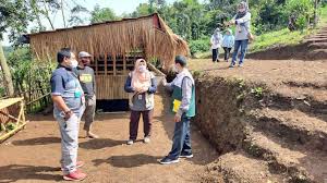 Kementerian pertanian membuka 231 formasi lowongan cpns 2018 bagi lulusan d3 peternakan. Balai Embrio Ternak Kunjungi Markaz Domba Desa Berdaya Republika Online