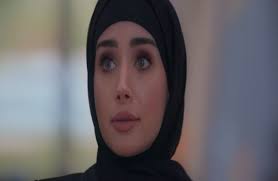 هنا الزاهد خطفت الأنظار بعدما نشرت فيديو جديد من كواليس مسلسل حلوة الدنيا سكر الذي تشارك في بطولته مع مجموعة كبيرة من النجوم، حيث ظهرت الفنانة المصرية بالحجاب. Ù‡Ù†Ø§ Ø§Ù„Ø²Ø§Ù‡Ø¯ ØªØ´Ø¹Ù„ Ø§Ù„Ø³ÙˆØ´ÙŠØ§Ù„ Ù…ÙŠØ¯ÙŠØ§ Ø§Ù„Ø¬Ù…Ù‡ÙˆØ± Ø´ÙƒÙ„Ù‡Ø§ ÙÙŠ Ø§Ù„Ø­Ø¬Ø§Ø¨ Ù‚Ù…Ø± ÙˆØ´ÙŠÙƒ Ø¨ÙˆØ§Ø¨Ø© Ø§Ù„Ø£Ù‡Ø±Ø§Ù…