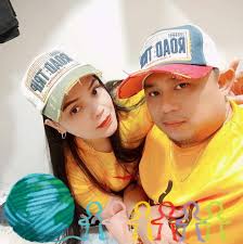 Profile for Edna Comia Tizon