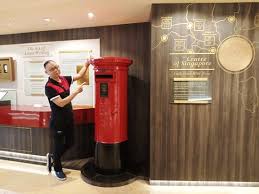 Need to translate kotak surat from indonesian and use correctly in a sentence? Kotak Surat Kuno Picture Of The Fullerton Hotel Singapore Singapore Tripadvisor