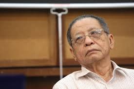 Lim was called to the bar by lincoln's inn in 1977. Lim Kit Siang Tidak Berganjak Dari Kerusinya Sarawakvoice Com