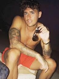 It's safe to say just tattoo of us host stephen bear has enough tattoos to create his own home watch the just tattoo of us artists talk about bear's infamous tattoo below Kyle Sandilands Girlfriend Imogen Slams Mtv Just Tattoo Of Us Star Stephen Bear Kyle Will Bash You Daily Telegraph