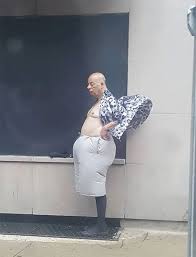 Local dd drivethru wasn't working. 45 Funny And Strange Things Spotted On The Subway Bored Panda