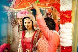 Best Indian Wedding Songs Of Bollywood Bollywoodshaadis Com Indian Wedding Songs Wedding Songs Bride Entrance Songs