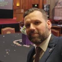 100+ "Gary Alexander" profiles