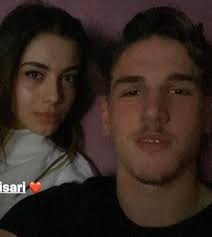 Recently on october 14, he posted a photo of his girlfriend, sara scaperrotta and confirmed his relationship status. Zaniolo Announces New Love Affair His Pure Girlfriend Is Shocked Daydaynews