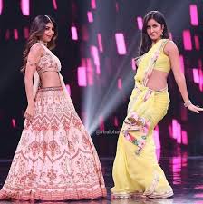 Image May Contain One Or More People And People Standing Katrina Kaif Hot Pics Katrina Kaif Photo Bollywood Girls