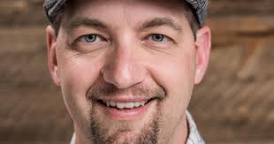 Fowler awarded first place for jewelry design