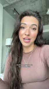 Shelby Kern's Instagram, Twitter & Facebook