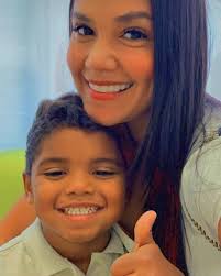 Holger Videos Vallenatos added...