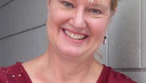 Shi-yee Liu and Tamara Bentley