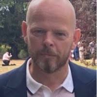 1100+ profils pour “Ed Thompson”