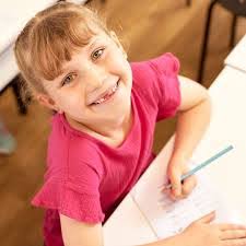 Nikki Sattler's Instagram, Twitter & Facebook