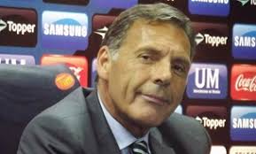 El equipo llegó a 10 partidos sin ganar y empató su peor registro en 91 años. Miguel Angel Russo To Be Offered Argentina Job Mundo Albiceleste