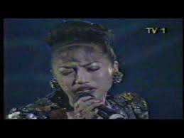 • 1,3 млн просмотров 3 года назад. Ziana Zain Madah Berhelah Youtube