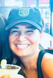 Can someone fix my broken nose & clean up my frown lines please 🙏 Need a  new profile pic & not a photo fan 😂.