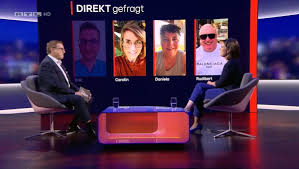 Od ponedjeljka do četvrtka točno u 22.15 zoran šprajc i mojmira pastorčić najvažnije dnevne događaje donose direktno i sa stavom. Ydzykr4e54aim