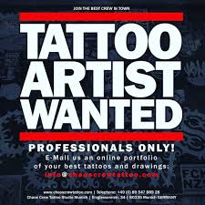 Tattoo Artist Gesucht Nur Professionelle Tattoo Kunstler Sende Uns Ein Online Portfolio Deiner Besten Tattoos Und Zeichnun Tattoo Artists Tattoo Studio Chaos