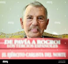 Julio alberto hi-res stock photography and images