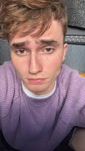 Ethan Ray (@ethanrayyyyy)