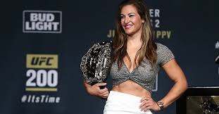 Born to american native parents, she holds american nationality and belongs to white ethnicity. Miesha Tate Boec Com