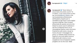 Laura pausini — strani amori (laura pausini 1993). Laura Pausini Sogna L Oscar Con Il Singolo Io Si Colonna Sonora Del Nuovo Film Con Sophia Loren R 101