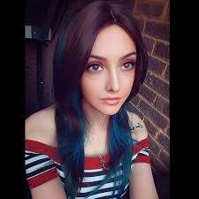 I saw the movie for the first time at home. I cried at this scene, then  immediately wound back and rewartched it 3 more times before i could  continue to the end.