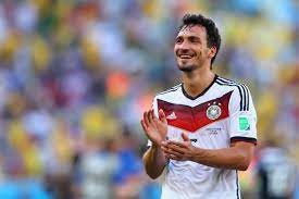 Mats hummels has had quite a distinguished career with bayern munich and borussia dortmund, but when he was unceremoniously dropped from the german national team, the defender shocked and. Mats Hummels Reveals Germany Decided Not To Humiliate Brazil In 2nd Half Bleacher Report Latest News Videos And Highlights