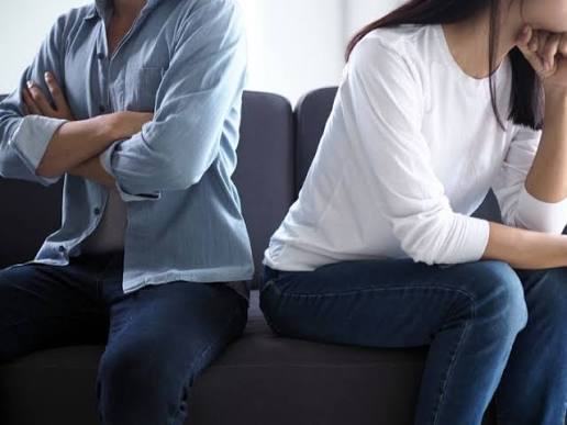 النفور من الزوجة أو العلاقة بين الاشتباه والواقع