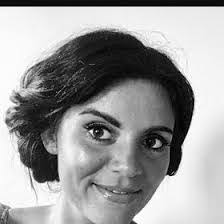 Amy Beecher's Instagram, Twitter & Facebook