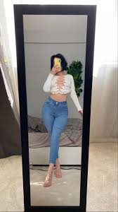 dilan dere nin arkalı önlü paylaştığı fotoğraf 2123276 - uludağ sözlük  galeri