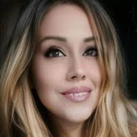 Francesca Salinas's Instagram, Twitter & Facebook