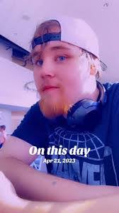 Alyssa Grzelak's Instagram, Twitter & Facebook