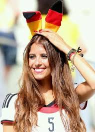 He was not tried for his daughter's death. Wife Of Hummels Hot Football Fans Football Cheerleaders Soccer Outfit