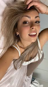 Te menciono hace 2 minutos 📩 No cuesta nada saludar 𝗛𝗼𝗹𝗮𝗮𝗮 🥹👋🏻Que  haces.!