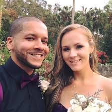 Lelia Windham and Dustin Carstenn's Wedding Website