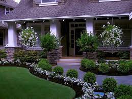 35 Smart Low Maintenance Front Yard Landscaping Ideas Frontyard Frontyardlandscaping Front Yard Landscaping Design Front Yard Landscaping Front Yard Design