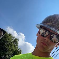 Get this guy out of here lmao😭😭😭