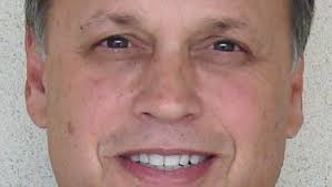 Lee questions dropped bid challenge