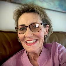 Christine refuses to share a couch with Kody and Robyn for Sister Wives  interviews!