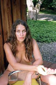 Lola Kirke Nude (14 Photos) | #TheFappening