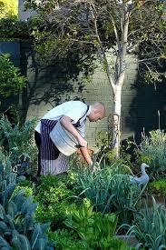 It S A Growth Industry Kitchen Garden Organic Gardening Design Edible Landscaping