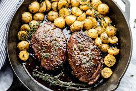 Apr 05, 2020 · add olive oil, then carefully add the steaks on the hot cast iron and cook one side of it until it has a crust and doesn't stick to the cast iron pan. Easy Pan Seared Sirloin Steak Recipe The Food Cafe