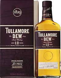 Tullamore Dew 12 Year Old Whiskey 70cl Gift Ideas For The Whiskey Lover Irishwhiskey Whiskey Tullamore Oldest Whiskey