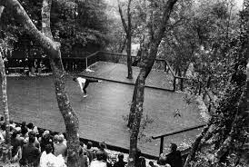 Born anna schuman on july 13, 1920 in winnetka, illinois, halprin started going to ballet classes at the age of four. Anna Halprin Documenta 14