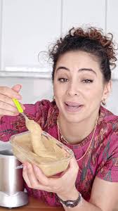 Manteiga de Amendoim Caseira 🤤 não podia ser mais fácil! Com a  @nutribullet a minha blender // desconto MARIAFALCAO #peanutbutter